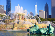 Buckingham Fountain At Grant Park In Chicago, Illinois, United States