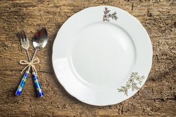  Vintage cutlery and dish old background