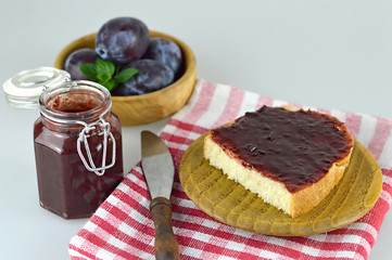 Canvas Print - Homemade plum jam for breakfast