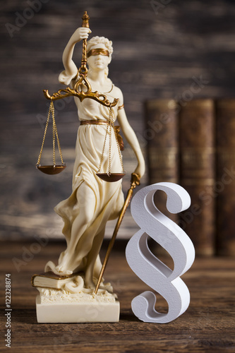 Fototapeta do kuchni Statue of lady justice, Law concept and paragraph