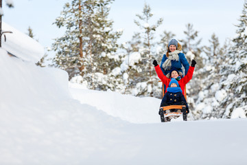 Sticker - Mother and kids outdoors on winter