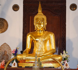 buddha statue