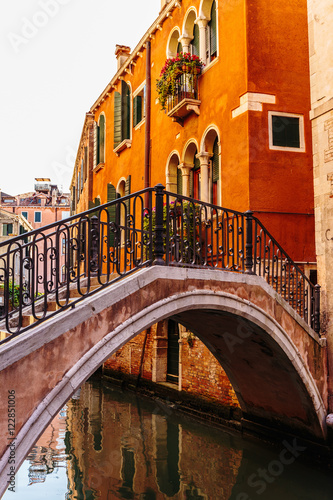 Fototapeta na wymiar Canal in Venice Italy