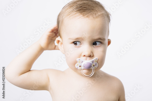 Little Girl with soother Slika na platnu