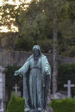 Fototapeta Paryż - Auf dem Friedhof