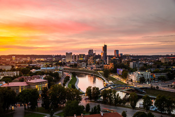 Canvas Print - Aerial view of Vilnius, Lithuania at sunset