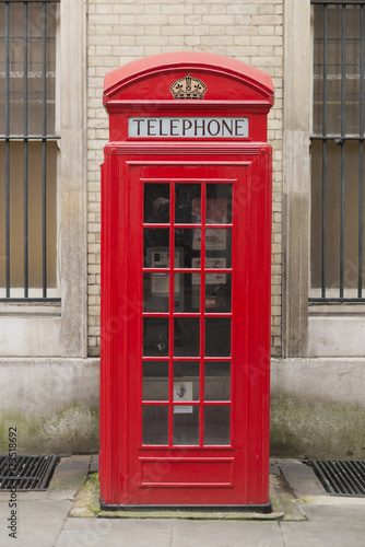 Obraz w ramie Telefonzellen in der Broad Court