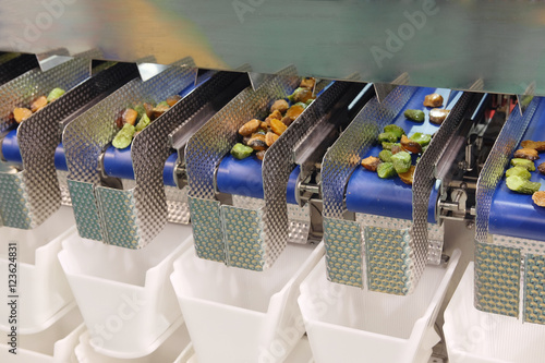 Foto  The image of a food separated machine