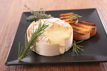 baked camembert