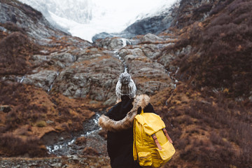 Wall Mural - traveling in mountains