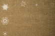 Рождество текстура. Белые снежинки льняная ткань. Зима открытка
