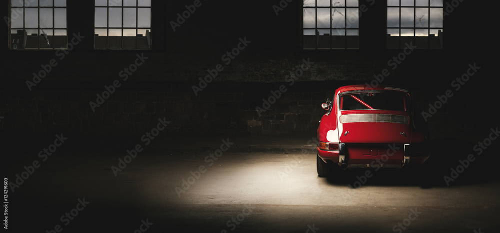 911 Oldtimer roter Sportwagen, Rennauto siebziger Jahre - obrazy, fototapety, plakaty 