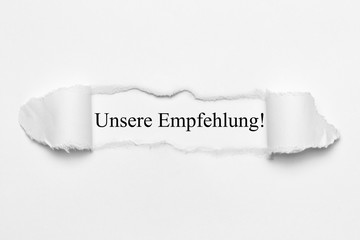 Wall Mural - Unsere Empfehlung! auf weißen gerissenen Papier