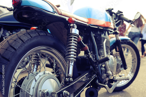 Fotografía Motocicleta clásica con elementos de cromo
