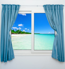  Ocean view window