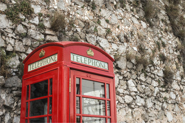 Fototapete - Red telephone cabin