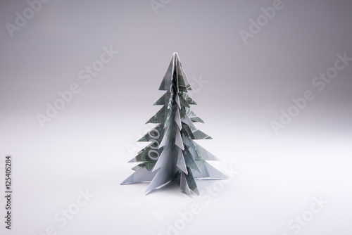 Money Origami Christmas Tree Kaufen Sie Dieses Foto Und Finden Sie - money origami christmas tree