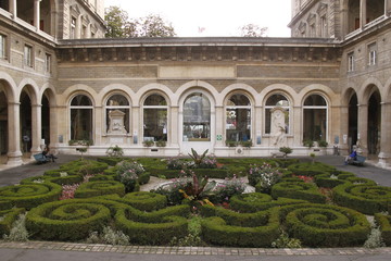 Poster - Jardin de l'hôpital de l'Hôtel-Dieu à Paris