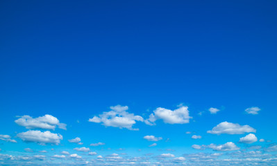 clouds in the blue sky