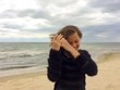 Девочка подросток на пляже