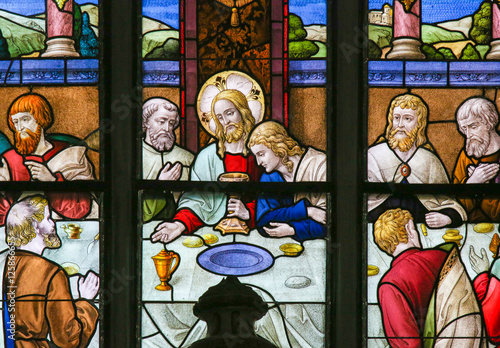 Obraz w ramie Jesus at Last Supper on Maundy Thursday - Stained Glass in Meche