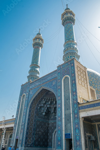 Plakat na papierze fotorealistycznym Iran - qom fatemeh masumeh sanctuary
