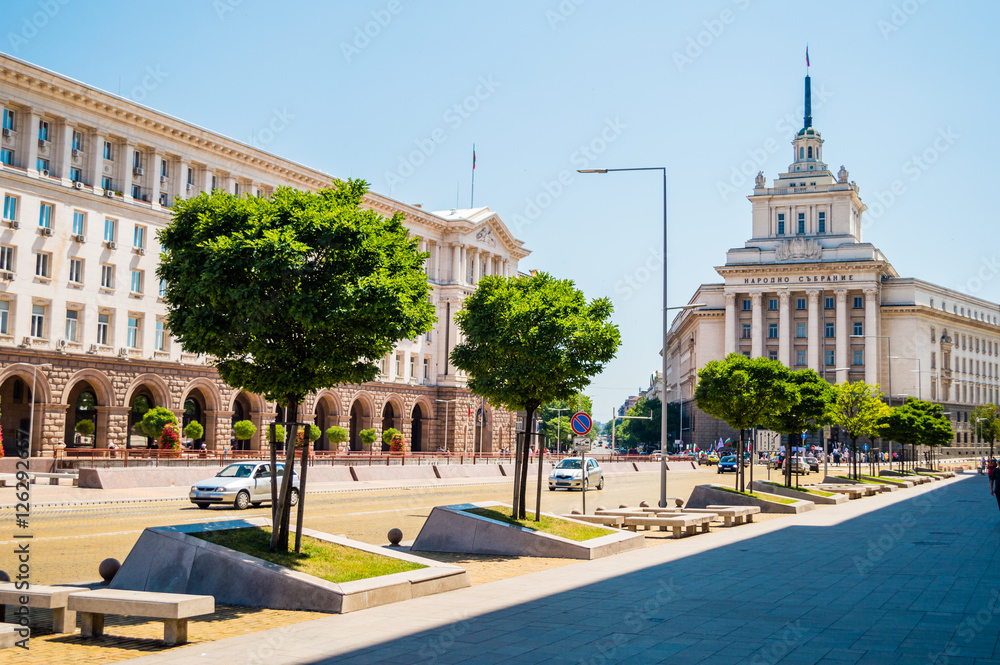 Obraz na płótnie Independence square, National Assembly of Bulgaria, TZUM, the former Party House, Largo in Sofia, Bulgaria w salonie