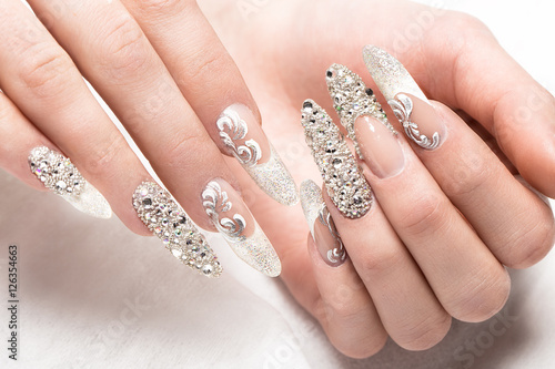 Εκτύπωση καμβά Beautifil wedding manicure for the bride in gentle tones with rhinestone