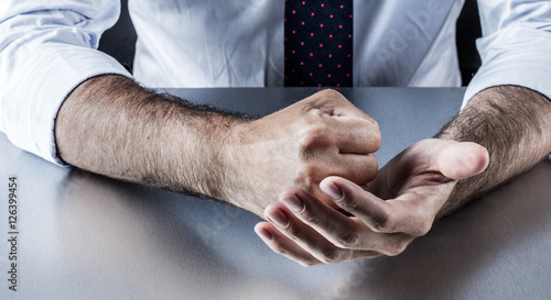 Fotografía fighting corporate hands expressing resolution, conviction, anger or annoyance p