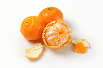 Poster - peeled and unpeeled tangerines