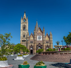 Poster - The Expiatorio Church - Guadalajara, Jalisco, Mexico