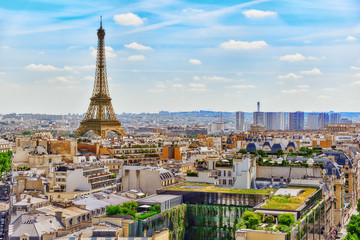  Piękny widok panoramiczny na Paryż z dachu Triumfalnego