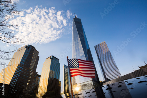 Pinturas sobre lienzo  One World Trade Center
