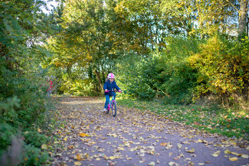 Wall Mural - promenade en vélo.