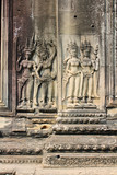 Fototapeta Kamienie - Камбоджа, Сием-Рип, Ангкор-Тхом, изображение людей на каменной плите