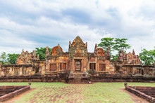 Prasat Muang Tam Sanctuary,a 1,000 Years Old Khmer Temple Complex Which Was Created As A Hindu Temple Dedicated To Shiva ,it's In Buriram Province ,Thailand.