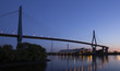 Köhlbrandtbrücke im Hamburg am Abend