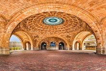 Panoramic View Of Penn Station Railway Station. Owned By General Services Administration, An US Government Agency, Penn Station Is A Historic Train Station Located In Downtown Pittsburgh, Pennsylvania