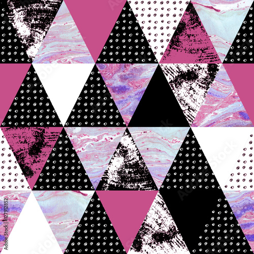 Naklejka dekoracyjna triangle seamless pattern with grunge and watercolor textures.