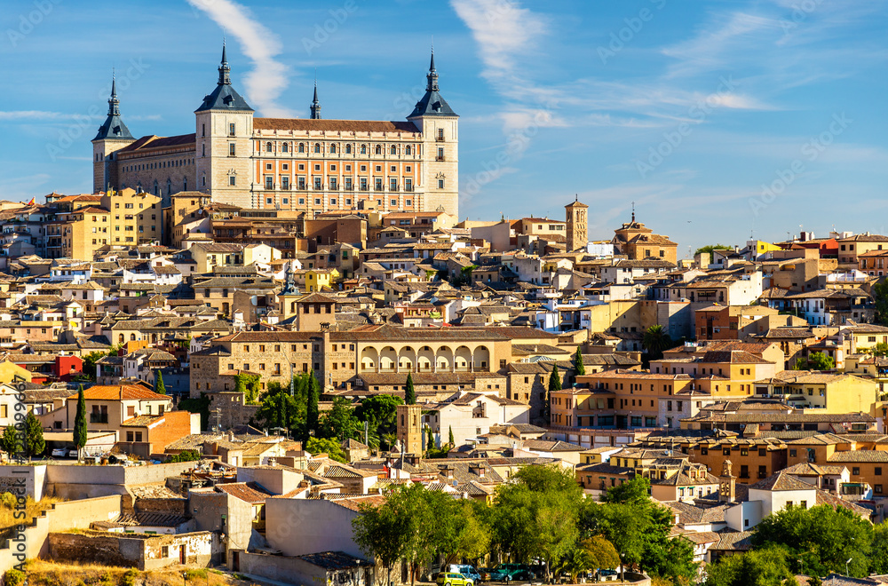 The Alcazar of Toledo, UNESCO heritage site in Spain - obrazy, fototapety, plakaty 