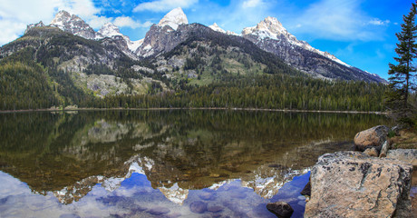 Wall Mural - Snowy mountains and lakes. Grand Teton National Park.