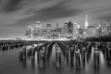 Fototapeta  - Famous Manhattan view at night - black and white - New York City