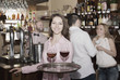 © JackF - Smiling nippy with beverages