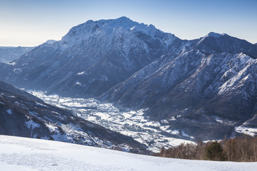 Wall Mural - Alpine landscape with snow