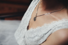 Amazing Silver Necklace For The Bride