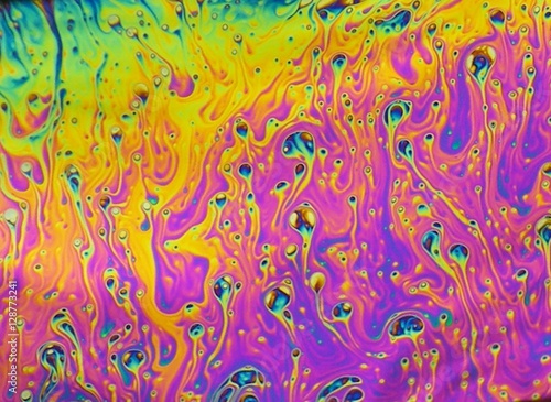 Photo  beautiful psychedelic abstraction - interference in soap films