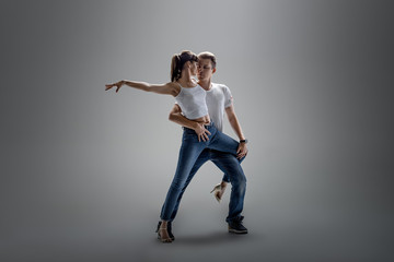 Canvas Print - couple dancing social danse