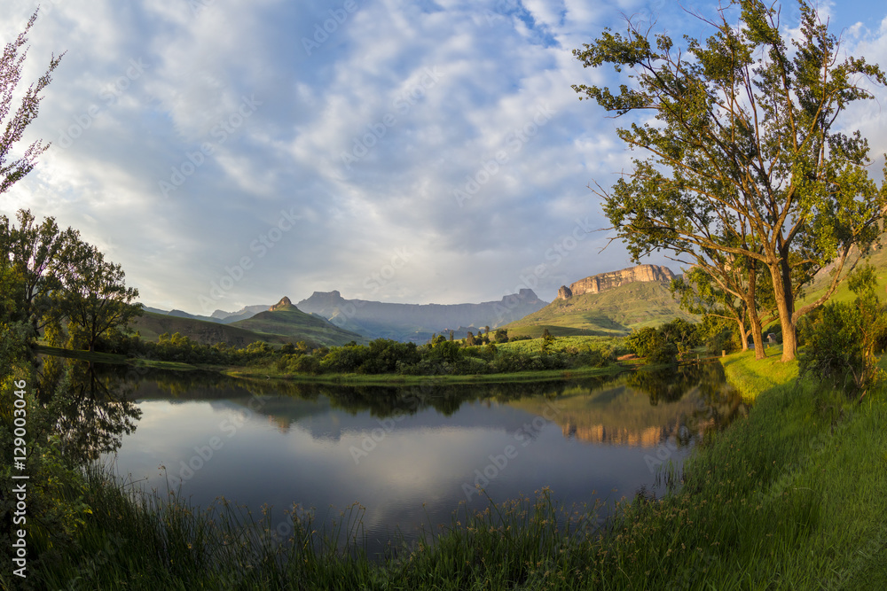 Royal Natal National Park with a vew of the Amphitheatre. Ukhahlamba ...