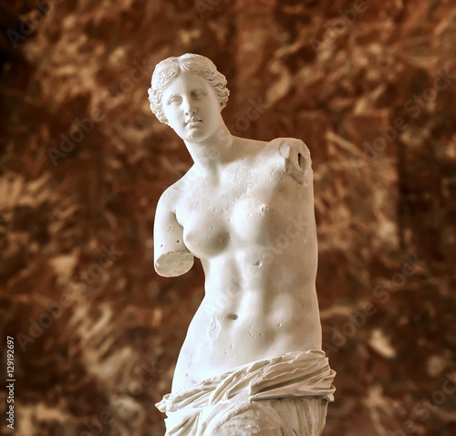 Fotomural Aphrodite of Milos also known as Venus de Milo, a famous ancient Greek statue