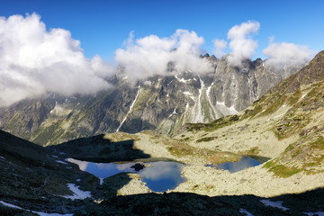 Wall Mural - Mountain and lake